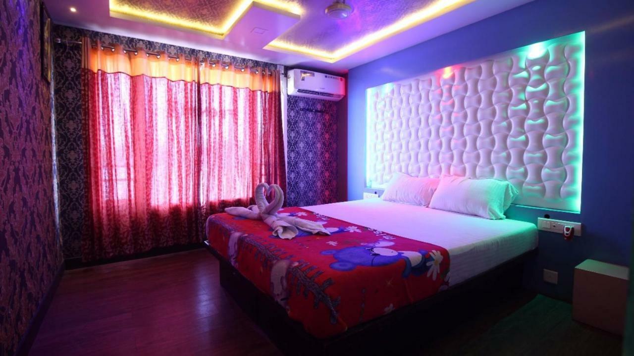 Hotel Cosy Premium Houseboats Alappuzha Exterior foto