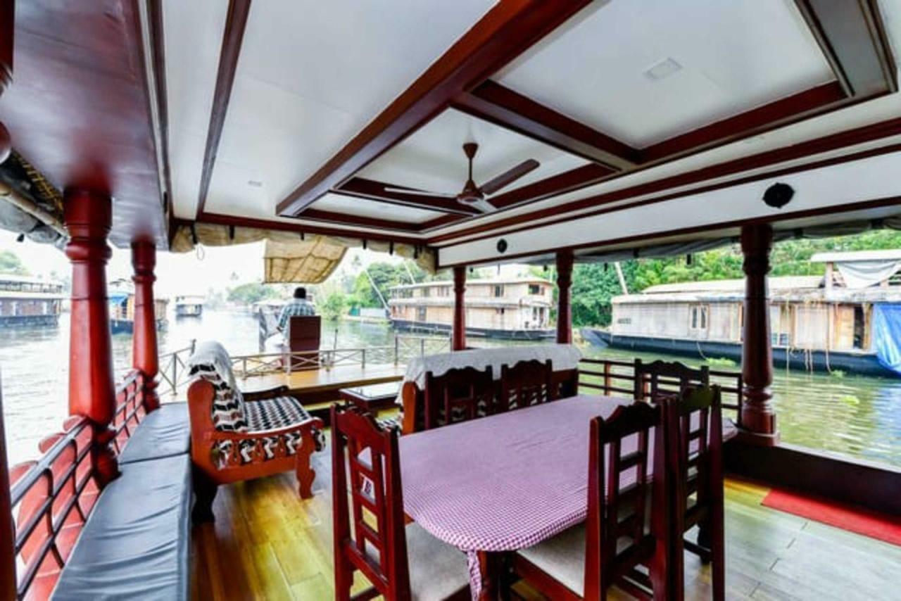 Hotel Cosy Premium Houseboats Alappuzha Exterior foto